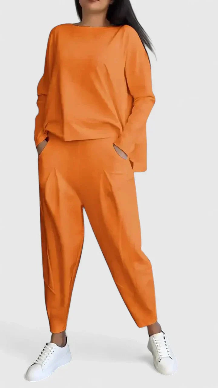 Ingrid | Comfortable and Elegant 2-Piece Outfit