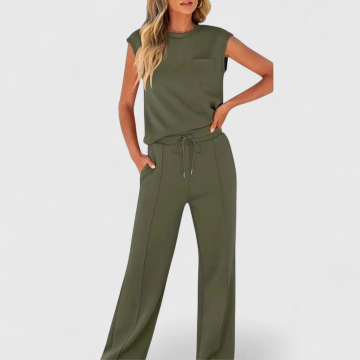 Idina | Comfortable Outfit for a Relaxed Style