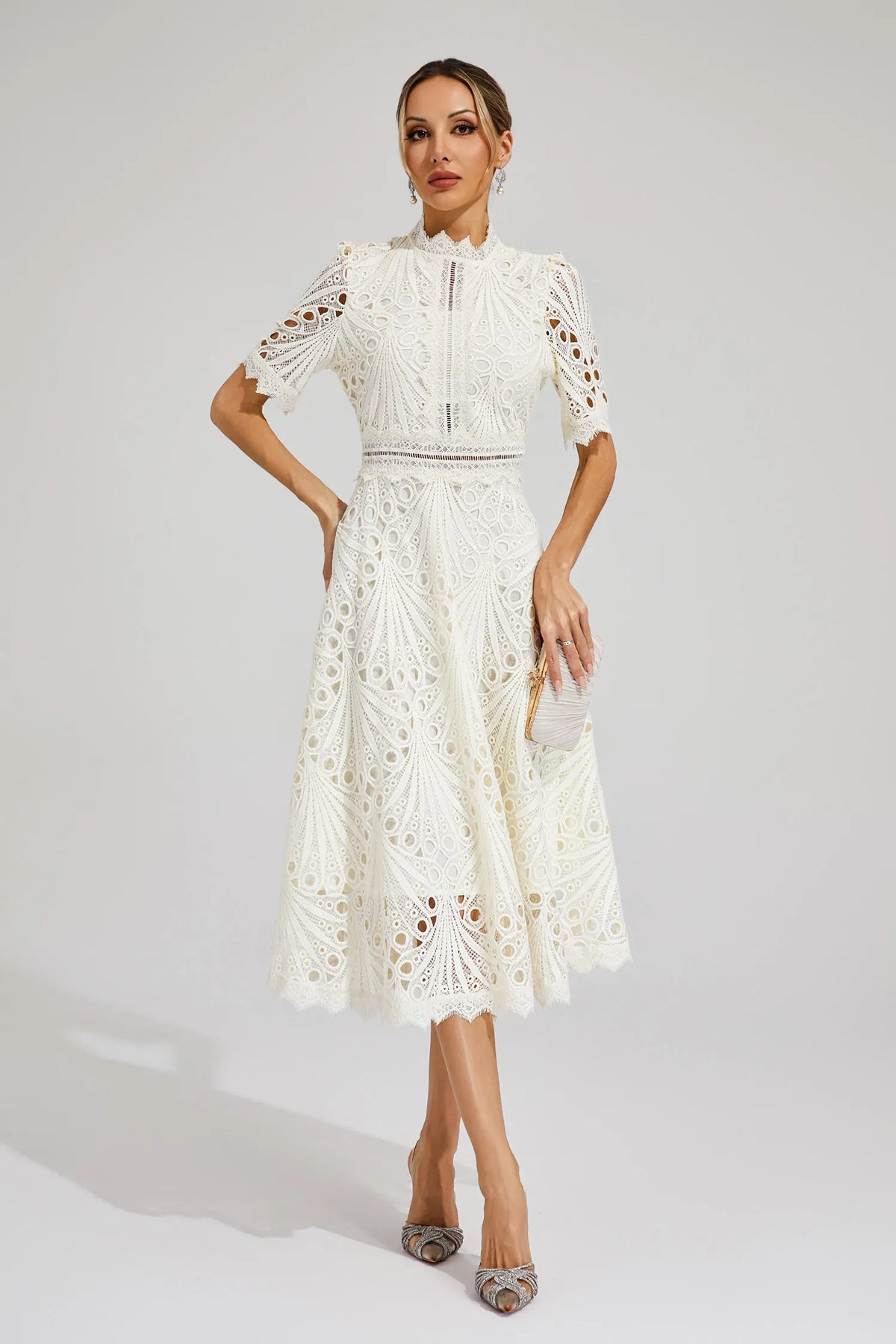 TINA | ELEGANT FLOWER EMBROIDERED DRESS